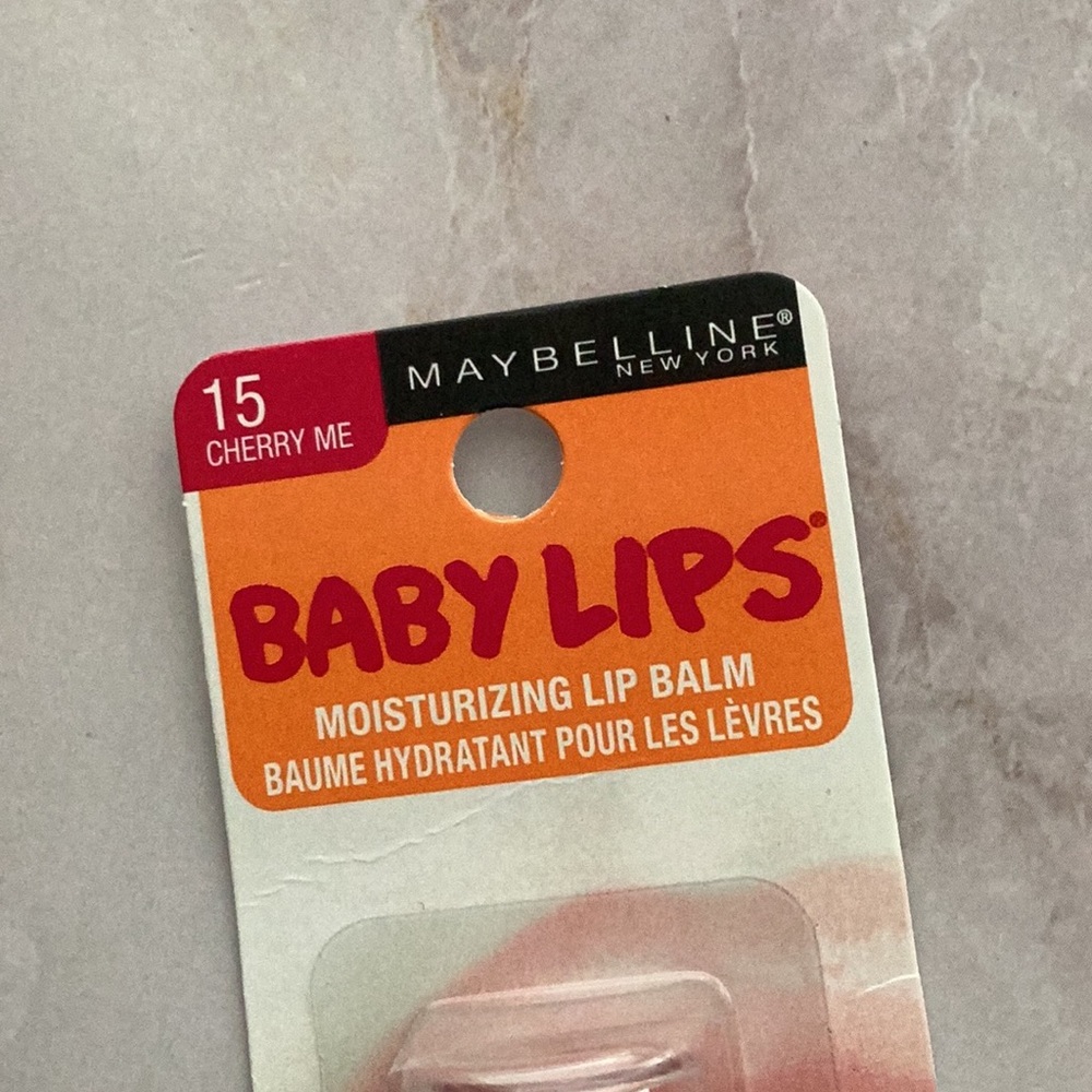 NWT (2) maybelline baby lips cherry me and hydrate - Picture 3 of 4